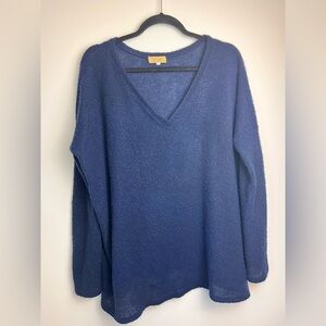 Piko 1988 Sweater Oversized Women's Medium V-Neck Super Soft Gray‎ Long Sleeved